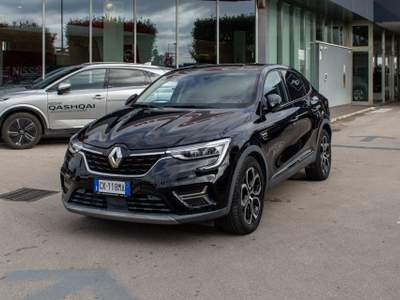 Renault Arkana Arkana Hybrid E-Tech 145 CV Intens Nero usata Fondi