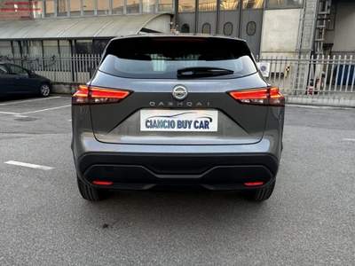 Nissan Qashqai MHEV 140 CV Business hybrid pari al nuovo Grigio usata Concesio