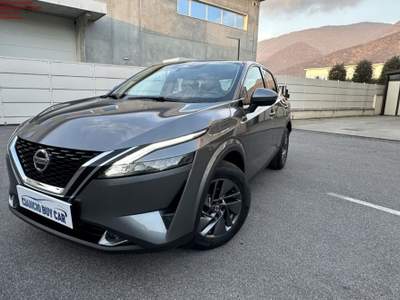 Nissan Qashqai MHEV 140 CV Business hybrid pari al nuovo Grigio usata Concesio