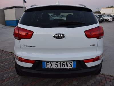 Kia Sportage 1.7 CRDI VGT 2WD Cool Bianco usata San Vito dei Normanni