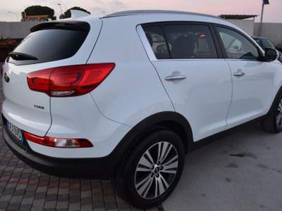 Kia Sportage 1.7 CRDI VGT 2WD Cool Bianco usata San Vito dei Normanni