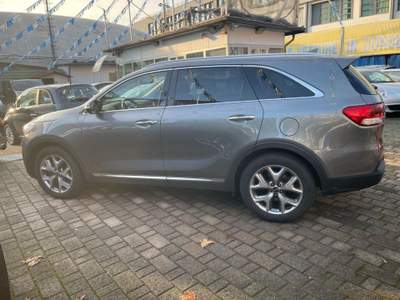 Kia Sorento 2.2 CRDi AWD Rebel Grigio usata Milano