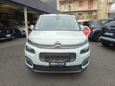 Citroen Berlingo BlueHDi 130 EAT8 M Shine - 7 POSTI Verde usata Genova