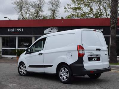 Ford Transit Courier Van 1.5 TDCi Trend 75CV Bianco usata Roma