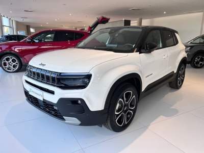 Jeep Avenger 1.2 Turbo Summit Km.Zero Bianco usata Massanzago