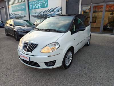 Lancia Musa 1.4 Platino Ecochic GPL Bianco usata San Nicola Manfredi