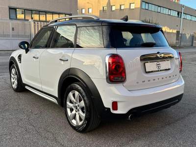 MINI Countryman 2.0 Cooper D Business Countryman Automatica Bianco usata Fonte Nuova