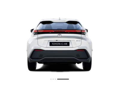 Toyota C-HR 1.8 HV Active Bianco usata Melegnano