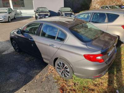 Fiat Tipo 1.6 Mjt 4 porte Lounge Bronzo usata Longarone