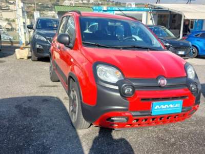 Fiat Panda Panda Cross 1.0 FireFly SeS Hybrid (51 kW) Rosso usata Pozzuoli
