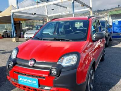 Fiat Panda Panda Cross 1.0 FireFly SeS Hybrid (51 kW) Rosso usata Pozzuoli