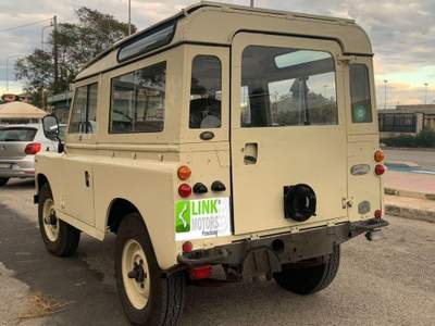 Land Rover Defender 88 Beige usata Siracusa