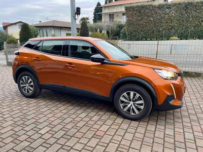 Peugeot 2008 PureTech 100 S&S Active Arancione usata Cadrezzate con Osmate