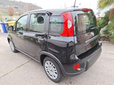 Fiat Panda 1.0 FireFly S&S Hybrid *km 0* Nero usata Grottaminarda