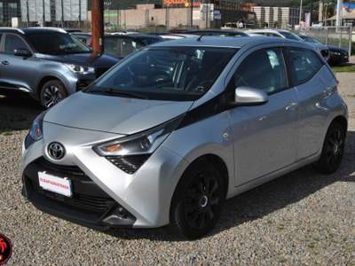 Toyota Aygo 1.0 VVT-i 72 CV 5 porte x-business Grigio usata Olbia