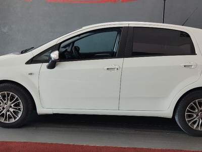 Fiat Punto Evo 1.3 Mjt 75CV DPF 5p. S&S Act. Bianco usata Botrugno