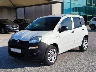 Fiat Panda 0.9 TwinAir Turbo Natural Power 2 POSTI Bianco usata San Salvatore Telesino