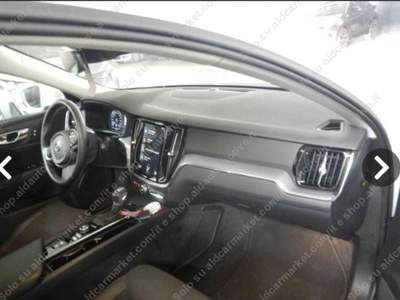 Volvo V60 190 cv Geartronic Momentum km 52000 originali Bianco usata Roma