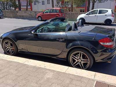 Mercedes-Benz SLK cat 350 Nero usata Putignano