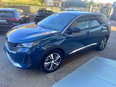 Peugeot 3008 Hybrid 225 e-EAT8 Allure Pack Blu/Azzurro usata Mascali