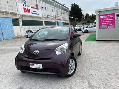 Toyota iQ  Lilla usata Pietragalla