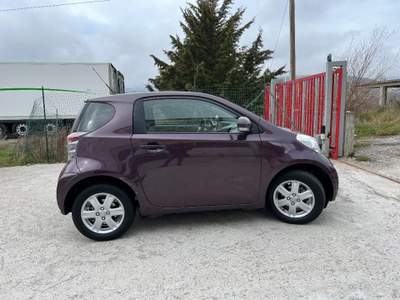 Toyota iQ  Lilla usata Pietragalla