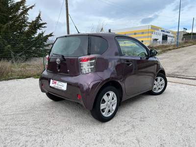 Toyota iQ  Lilla usata Pietragalla