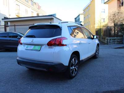 Peugeot 2008 BlueHDi 100 S&S Allure Neopatentati Bianco usata MILANO