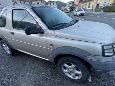 Land Rover Freelander  usata Riccò del Golfo di Spezia