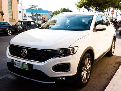 Volkswagen T-Roc 1.6 TDI SCR Advanced BlueMotion Technology Bianco usata Grottaglie