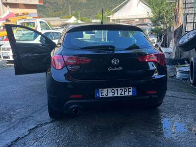 Alfa Romeo Giulietta Unico proprietario tenuta benissimo usata Giardini-Naxos