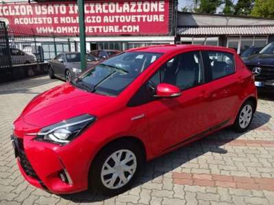 Toyota Yaris 5p 1.5h Active Hybrid ADATTA X NEOPATENTATI Rosso usata Abbiategrasso