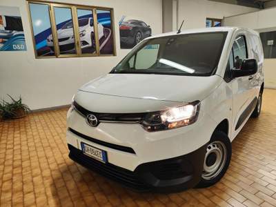 Toyota Proace 2022, SENSORI, TAGLIANDI TOYOTA, 12 MESI GARANZIA Bianco usata Sarego