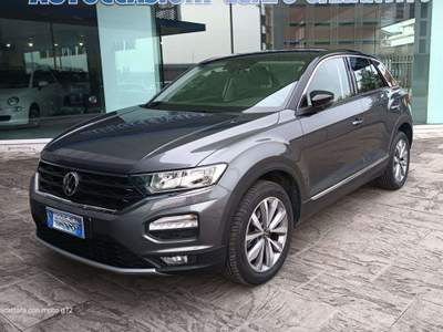 Volkswagen T-Roc T-Roc 1.5 tsi Style dsg Grigio usata Abbiategrasso