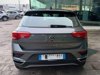 Volkswagen T-Roc T-Roc 1.5 tsi Style dsg Grigio usata Abbiategrasso