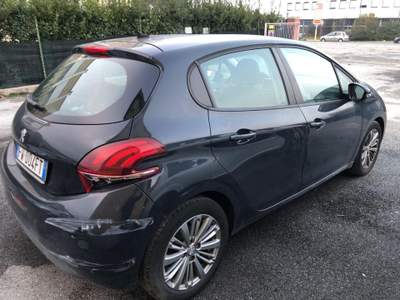 Peugeot 208 1° serie BlueHDi 100 S&S 5 porte Active Grigio usata San Lazzaro di Savena