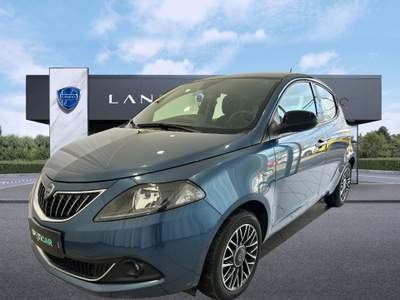 Lancia Ypsilon 1.0 FireFly 5 porte S&S Hybrid Silver Plus Blu/Azzurro usata Bologna