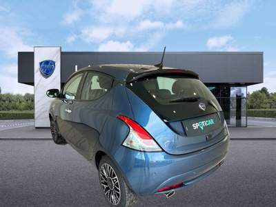 Lancia Ypsilon 1.0 FireFly 5 porte S&S Hybrid Silver Plus Blu/Azzurro usata Bologna