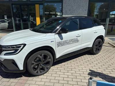 Renault Austral 1.2 E Tech full hybrid 200cv Techno Esprit Bianco usata Correggio