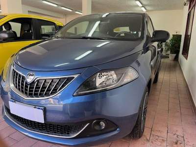 Lancia Ypsilon 1.0 FireFly 5 porte S&S Hybrid  Gold Blu/Azzurro usata Marsala