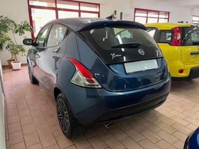 Lancia Ypsilon 1.0 FireFly 5 porte S&S Hybrid  Gold Blu/Azzurro usata Marsala