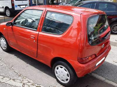 Fiat 600 1.1 Active Rosso usata Cormano
