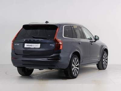 Volvo XC90 B5 (b) AWD automatico 7 posti Core Blu/Azzurro usata Bassano del Grappa