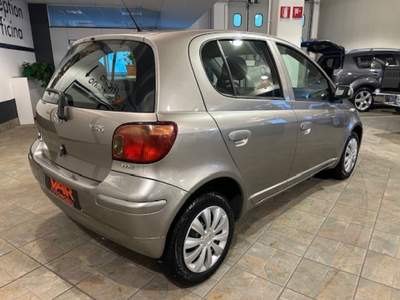 Toyota Yaris 1.0i 16V 5 porte "NEOPATENTATI" Grigio usata Beinette