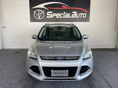 Ford Kuga cil. 2.0 TDCI 140 CV 4WD Powershift Grigio usata Giugliano in Campania