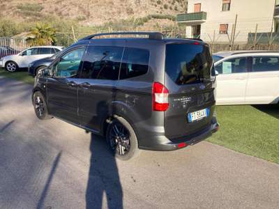 Ford Tourneo Courier 1.5 TDCI 100 CV Sport Grigio usata Arco