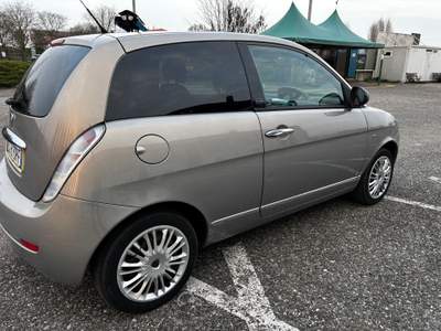 Lancia Ypsilon Lancia ypsilon Oro usata LACCHIARELLA