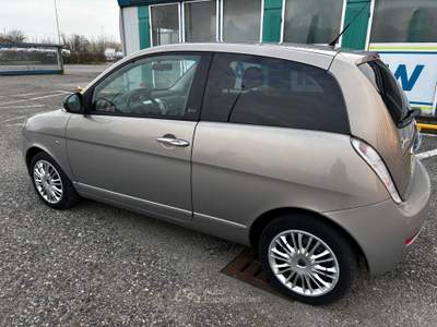 Lancia Ypsilon Lancia ypsilon Oro usata LACCHIARELLA