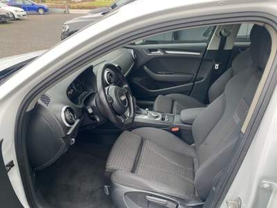 Audi A3 1.6 TDI clean diesel Ambition dsg Bianco usata Treviso