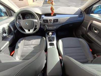 Renault Laguna 2.0 dCi 150CV SporTour Dynamique Blu/Azzurro usata Putignano